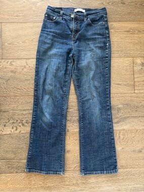 Levi’s perfectly slimming boot cut 512 jeans